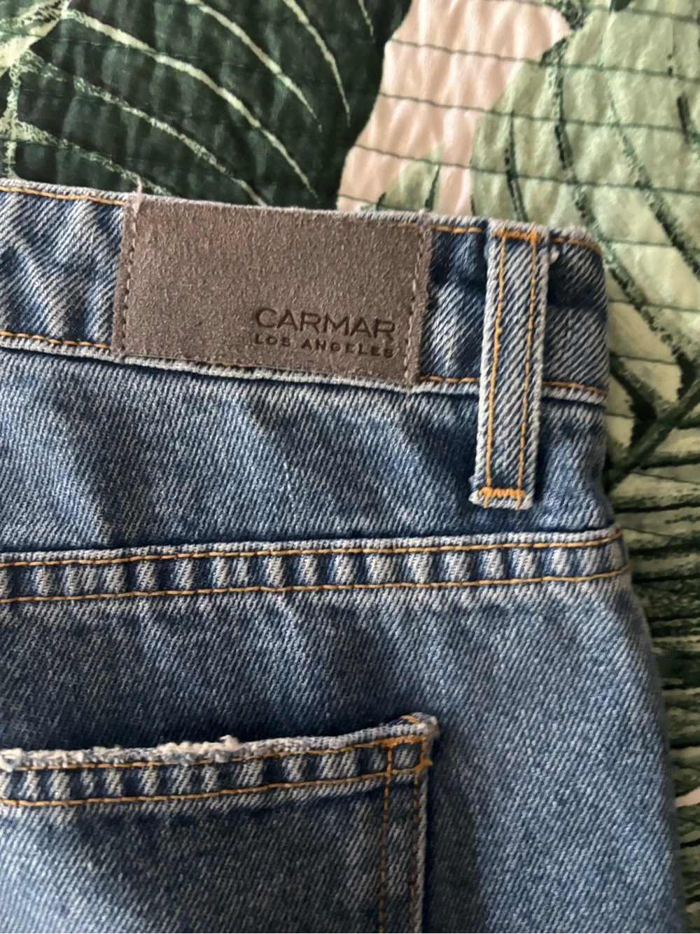 Carmar Blue Distressed Jeans - Classic Ripped Style